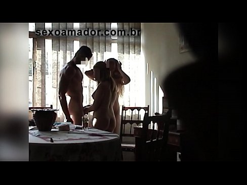 ❤️ Amigos sexuais convidam um homem gigante e um ménage à trois com ele ❤ Pornuts em nós pt.sexycamse.top ️❤